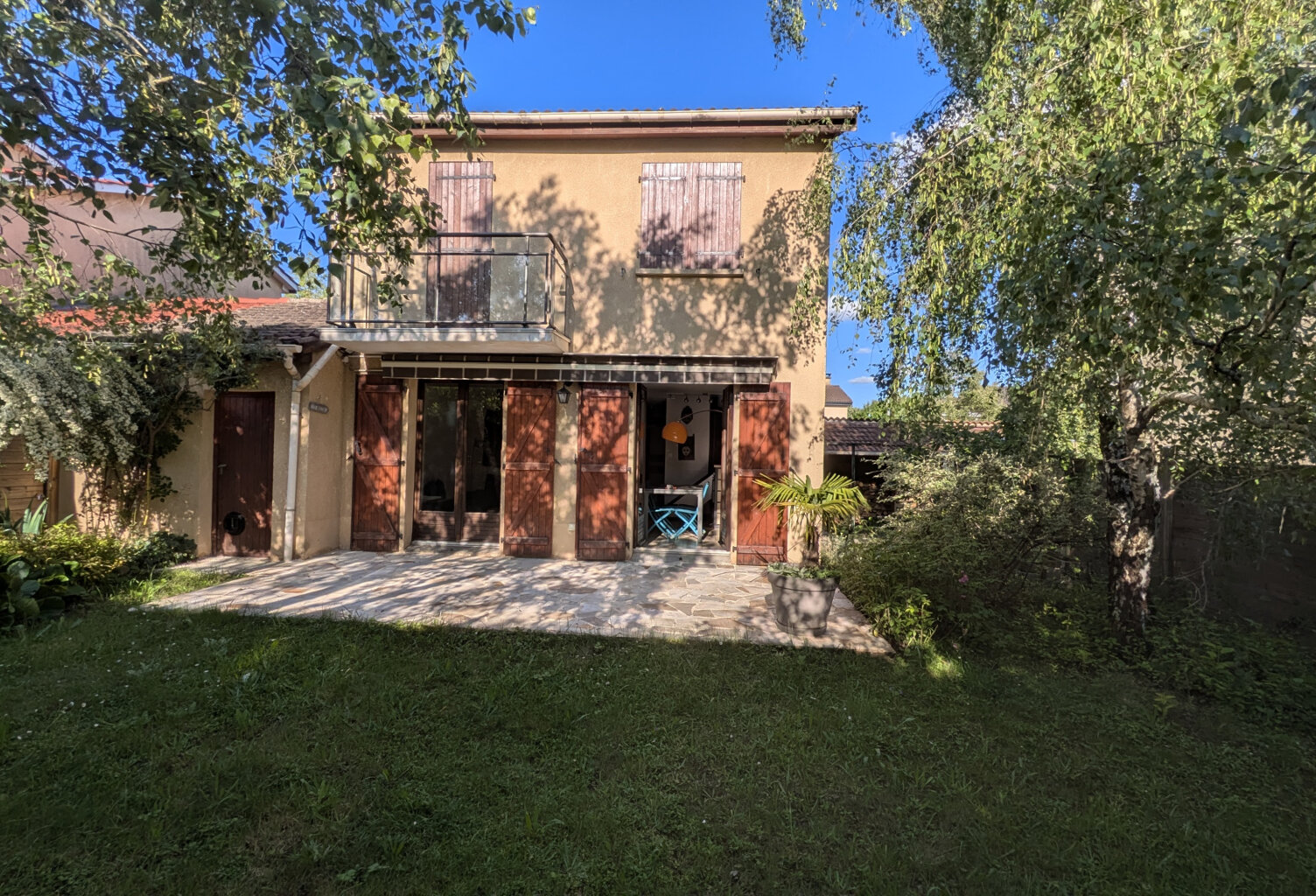 Villa - Secteur  Chatenay — photo 1