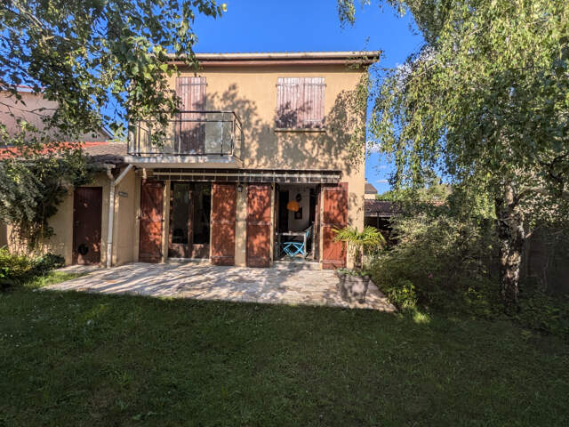 Villa - Secteur  Chatenay — photo du bien
