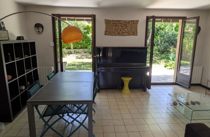 Villa - Secteur  Chatenay — photo 2