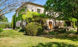 Maison 8 Pièces 272 m² à vendre à Carpentras (84200)