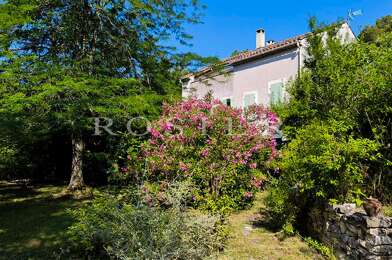 Maison 9 pièces 780000 €