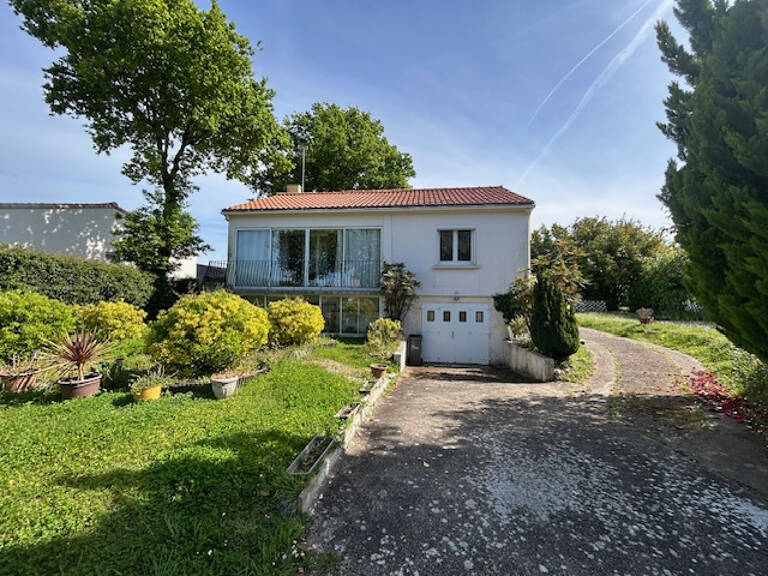 Maison sur sous-sol avec terrain constructible 1796m2 — photo 1