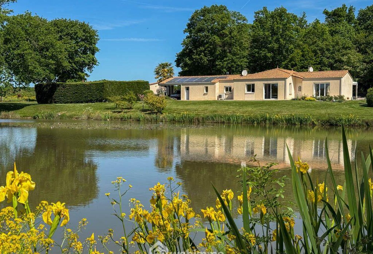 Maison - 132m² - Saint-Prouant — photo 1