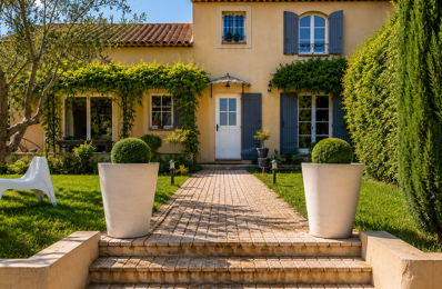 Aix-en-provence, maison de charme rénovée avec piscine, jard — photo du bien