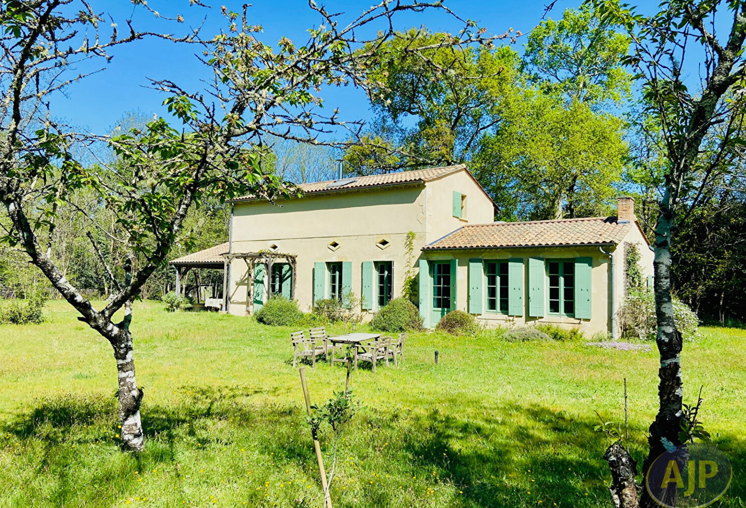 Lesparre - Maison de charme 204m2 — photo 1