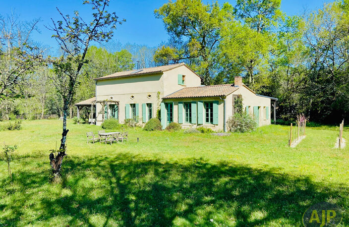 Lesparre - Maison de charme 204m2 — photo 3