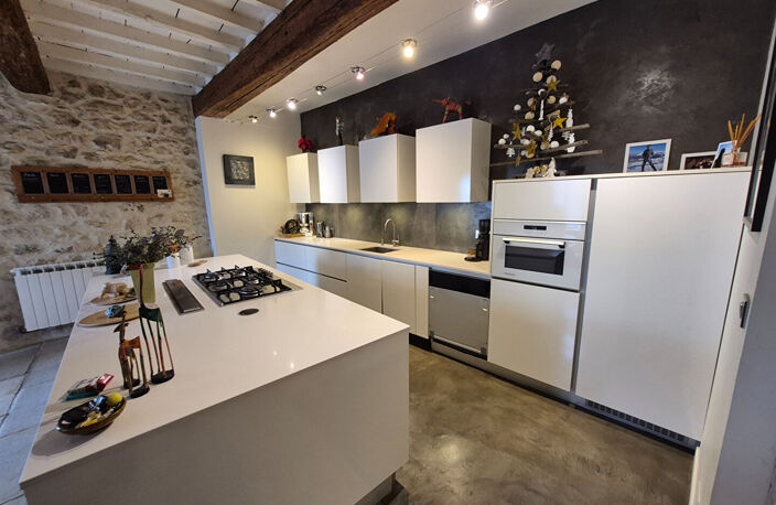 SUPERBE MAISON EN PIERRE — photo 3