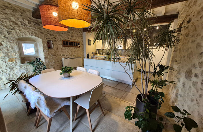 SUPERBE MAISON EN PIERRE — photo 4