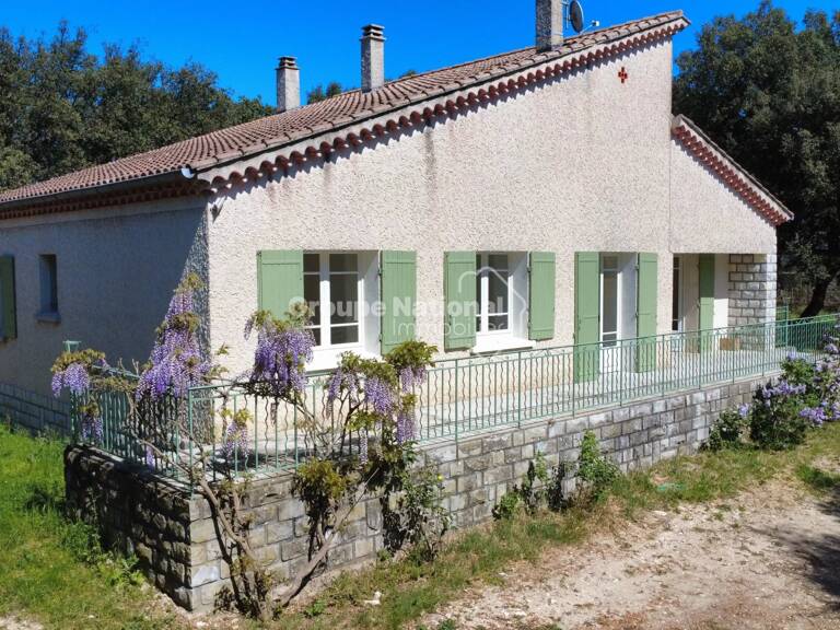 PERNES-LES-FONTAINES - MAISON DE PLAIN-PIED DE 132 M² AVEC TERRA — photo 1