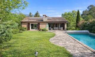 Maison 4 Pièces 183 m² à vendre à Roquefort-les-Pins (06330)