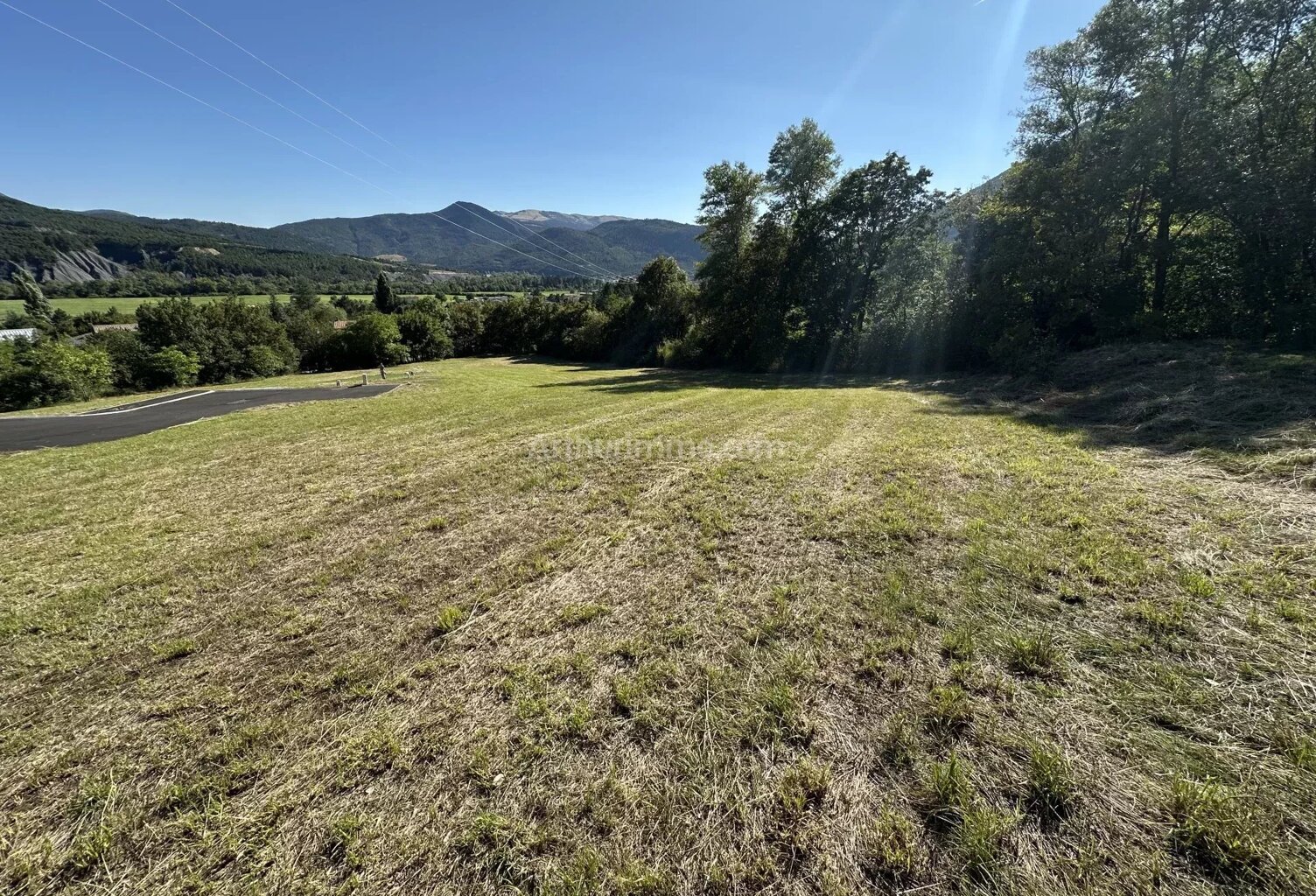 Terrain à bâtir viabilisé La Mure-Argens — photo 1