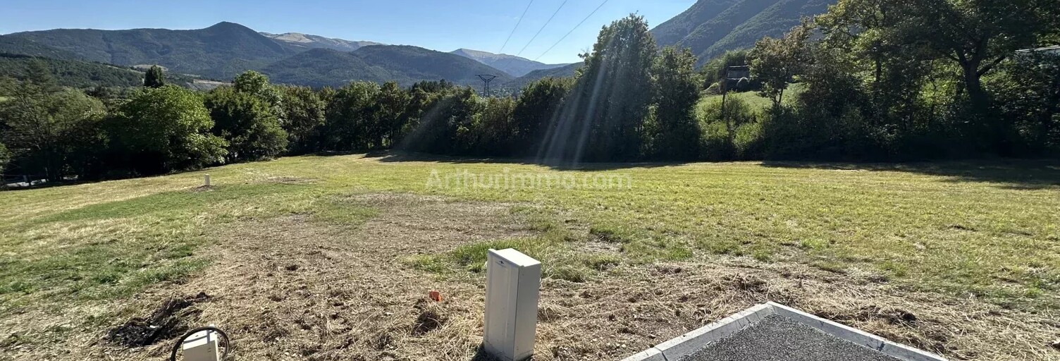 Terrain  1151 m² à vendre à La Mure-Argens (04170)