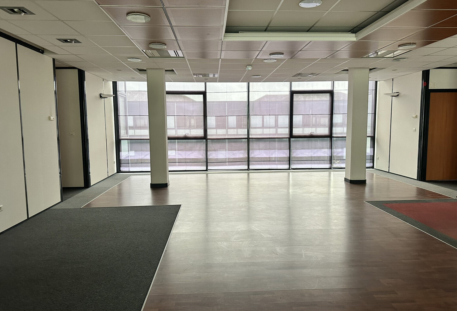 BUREAUX A LOUER ANGERS SAINT SERGE — photo 1