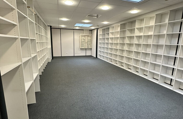 BUREAUX A LOUER ANGERS SAINT SERGE — photo 2