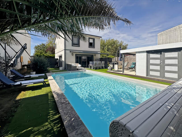 PAREMPUYRE - EXCLUSIVITÉ - MAISON AU CENTRE VILLE — photo du bien