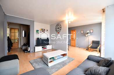 Appartement 5 pièces 215000 €