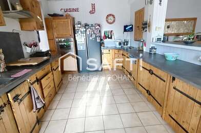 Maison 7 pièces 240350 €