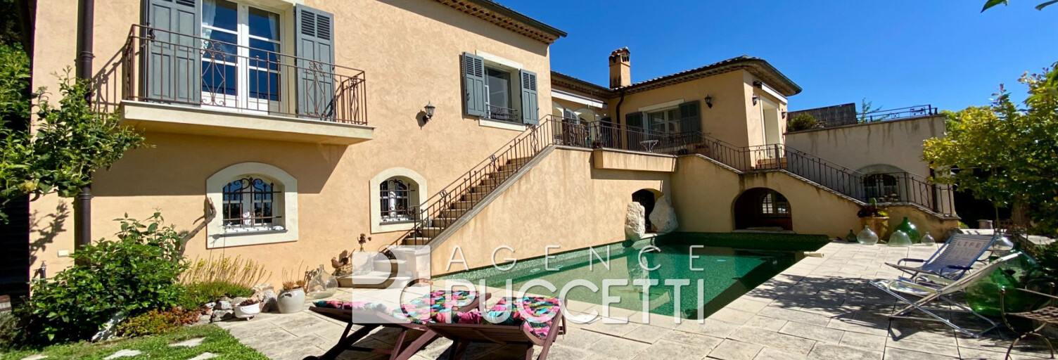 Maison 8 Pièces 250 m² à vendre à Saint-Jeannet (06640)