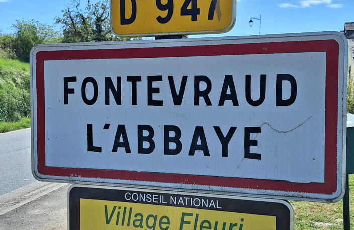 FONTEVRAUD 172 M2 HAB — photo 2