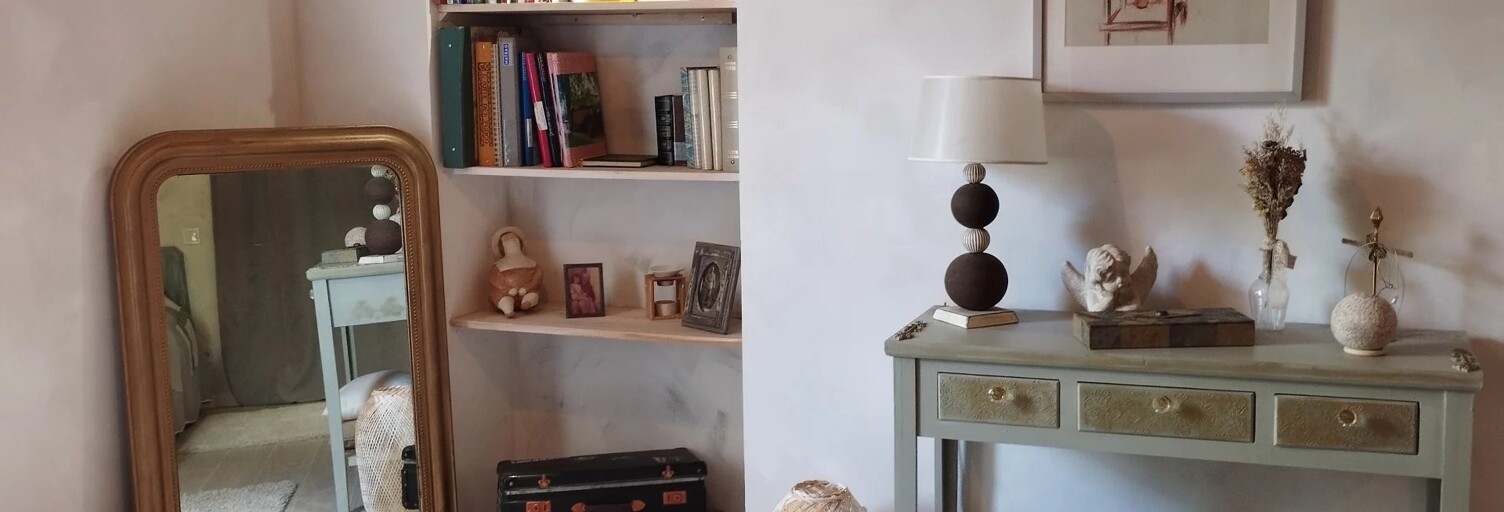 Appartement  130 m² à vendre à Coursegoules (06140)