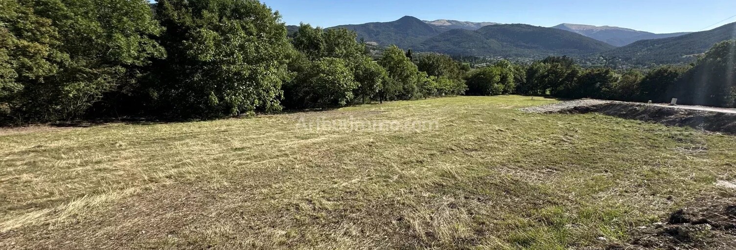 Terrain  1123 m² à vendre à La Mure-Argens (04170)