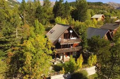 Maison 8 pièces 385000 €