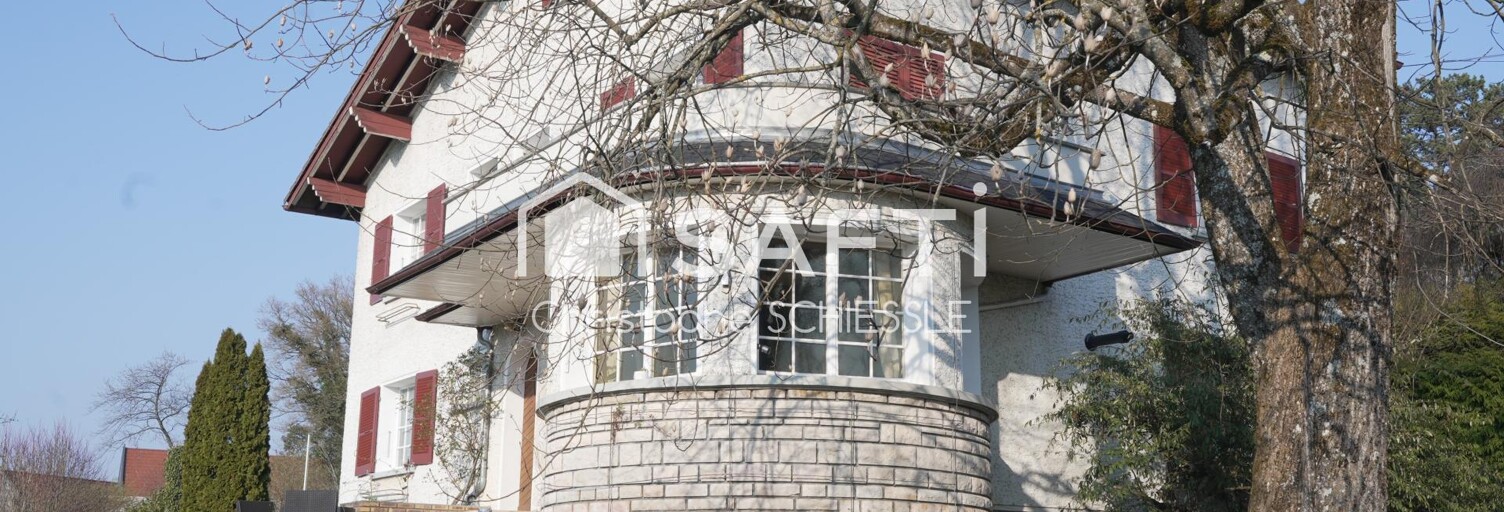 Maison 9 Pièces 211 m² à vendre à Beaucourt (90500)