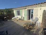 Villa T4 d'environ 90m² avec garage et gite T2 en rez-de-chaussée,  terrasse bois avec vue dégagée sur les Pyrénées. — photo 2