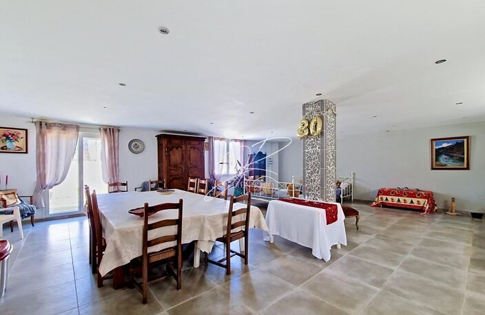 Maison T5 4 chambres 160 m² — photo 3