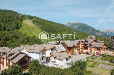 Maison 7 pièces 2400000 €