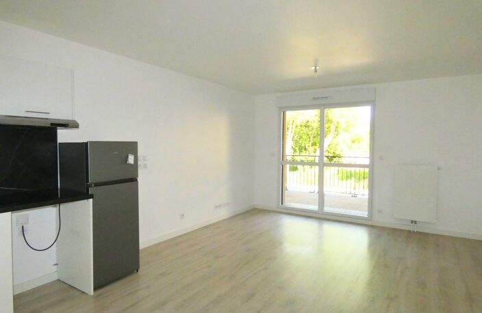 Appartement de 42 m² situé dans un quartier prisé de Vitré, ascenseur, balcon — photo 2