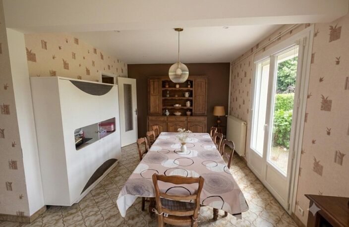 Maison familiale lumineuse avec grand terrain — photo 2