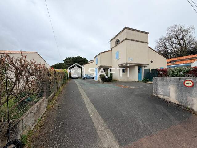 Appartement T3 Triplex 48m2 avec parking/terrasse — photo du bien