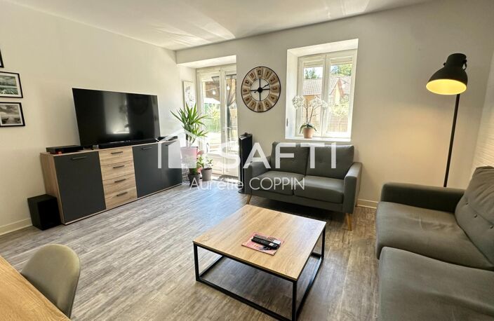 Appartement T3, 2 terrasses, piscine à St Romain — photo 3