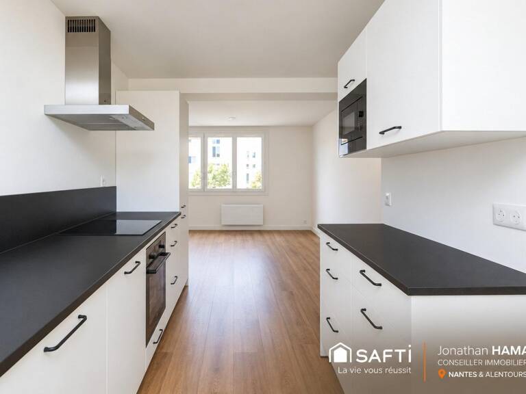 Nantes  République | Un T3 entièrement repensé au cœur d'un quartier en devenir — photo 1