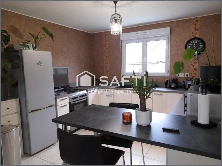 Pavillon 6 pièces 103 m2 environ 49730 Turquant — photo 1