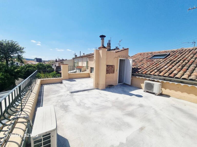 Rare Draguignan belle maison de ville F3/4 107m2 terrasse vé — photo 1