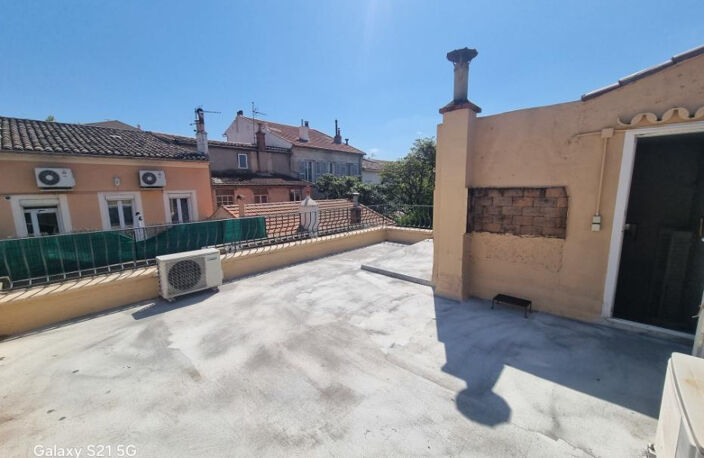 Rare Draguignan belle maison de ville F3/4 107m2 terrasse vé — photo 2