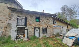 Maison 1 Pièce 45 m² à vendre à Baffie (63600)