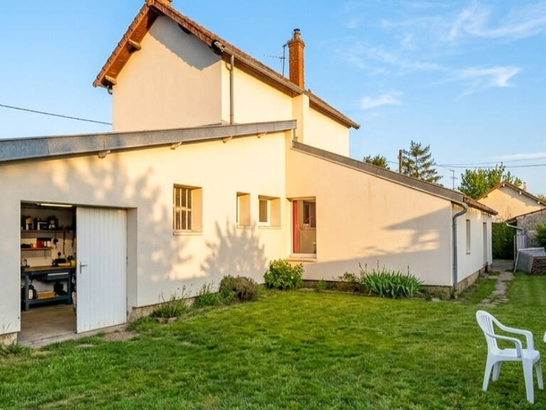 Maison 5 pièces avec appartement attenant de 54m2 sur 645m2 — photo 1