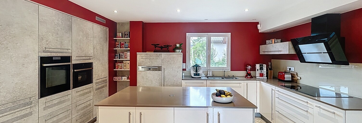 Maison 5 Pièces 202 m² à vendre à Larringes (74500)