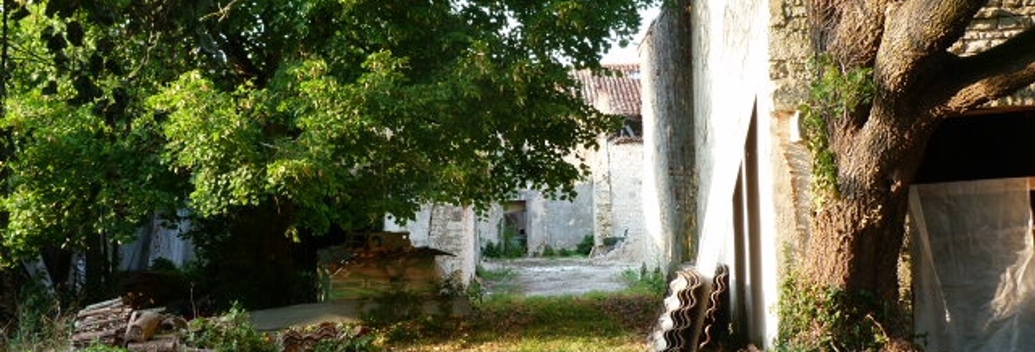 Maison 10 Pièces 500 m² à vendre à Saint-Christophe (17220)