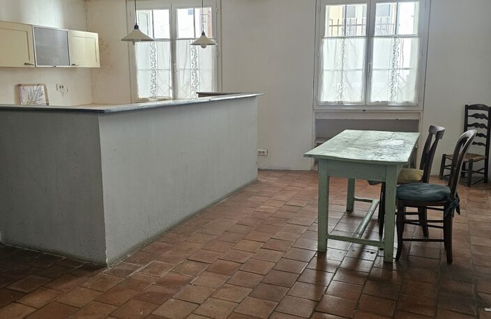 Vente Maison de village 5 pièces — photo 2