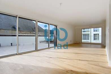 Appartement 4 pièces 914000 €