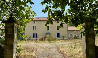 Maison 10 Pièces 300 m² à vendre à Cours (79220)