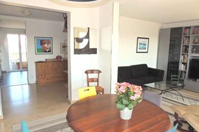 Appartement 5 pièces 895 €