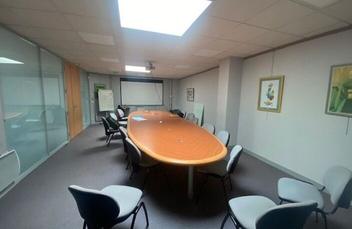 Entrepôt 6 et plus à MORANGIS — photo 2