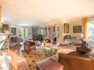 MAISON TRADITIONNELLE DE 214 M2 SUR 5253 M2 - POSS. 5 CH — photo 4