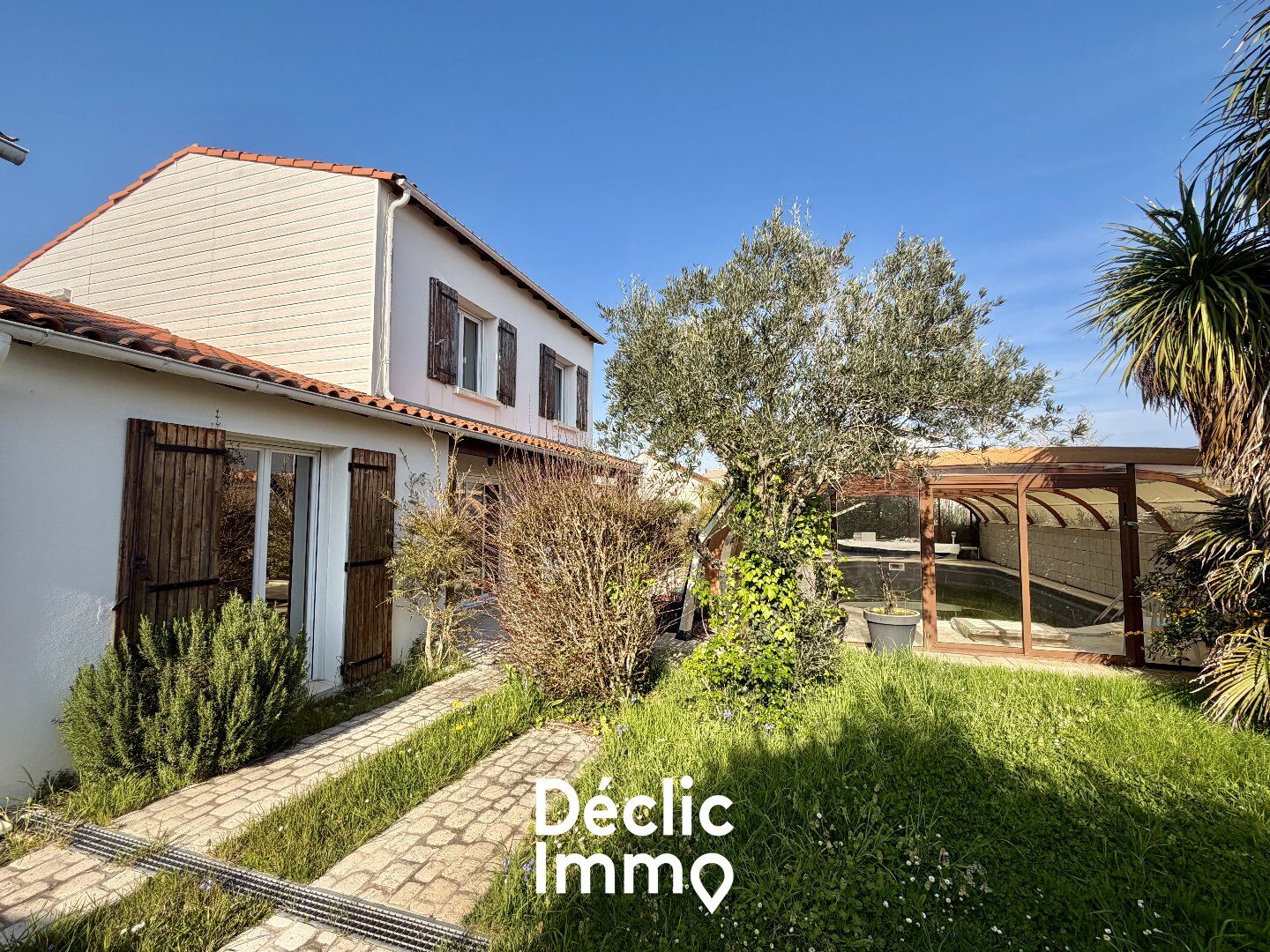 Villa / Maison  T11 à vendre Saint-Georges-de-Didonne 17110