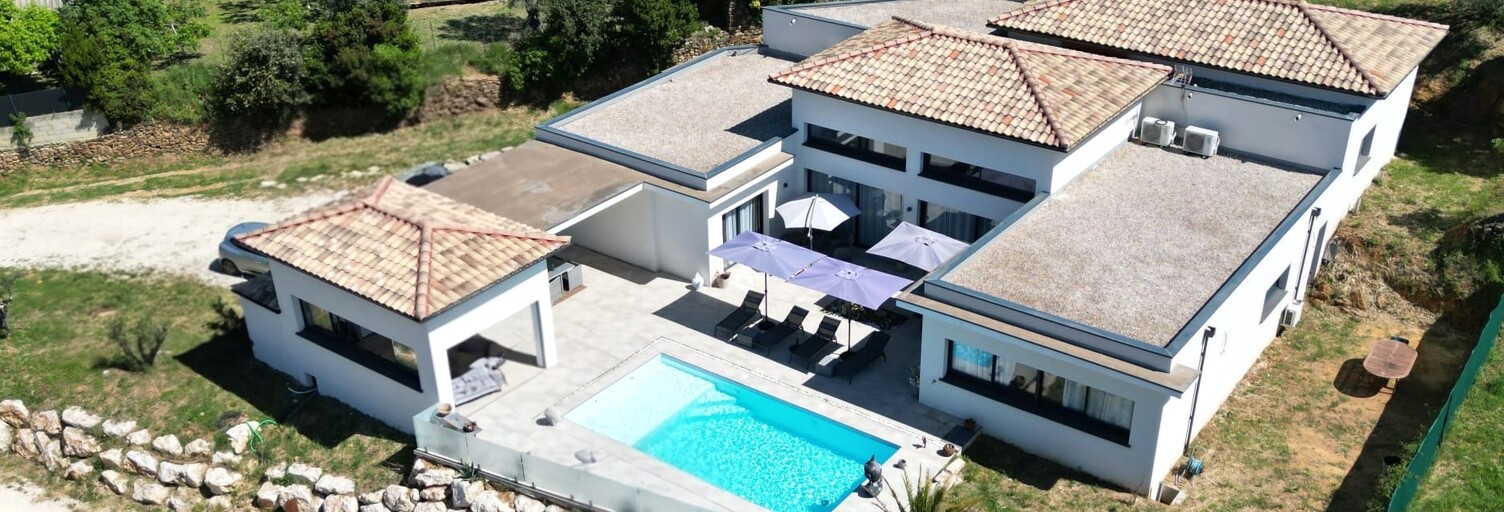 Maison 9 Pièces 310 m² à vendre à Saint-Michel-d'Euzet (30200)